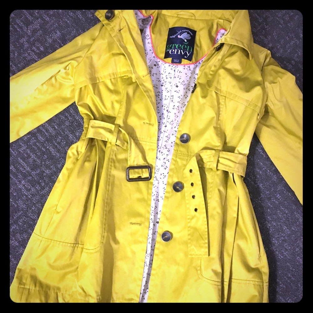 NWOT Green With Envy jacket, size large.